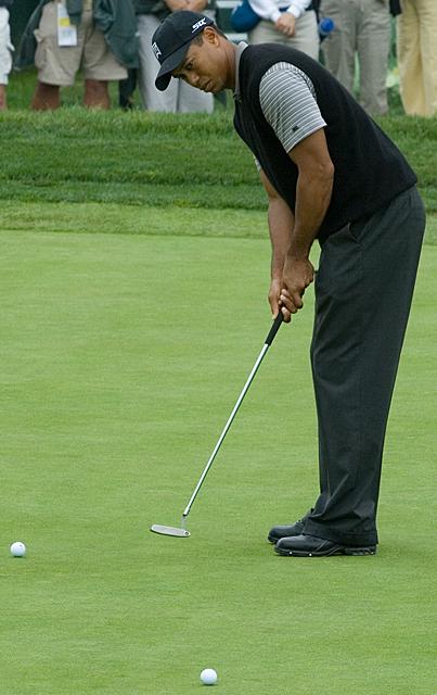 Tiger Woods Putting